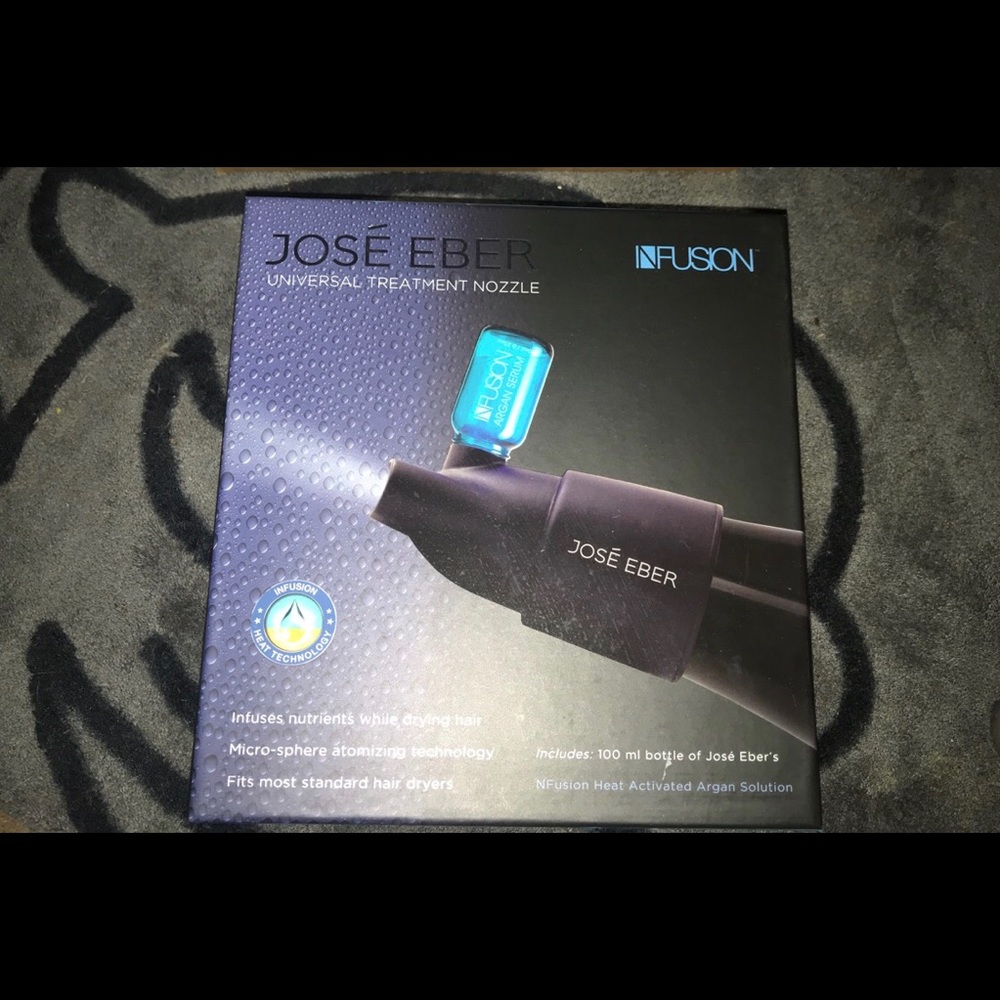 Josè Eber defuser